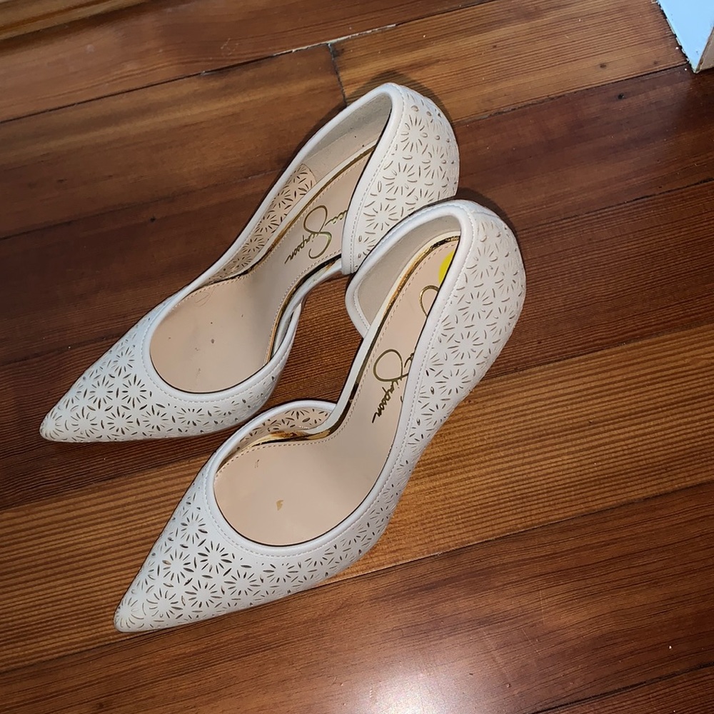 Size 9 color : white brand new never put it on